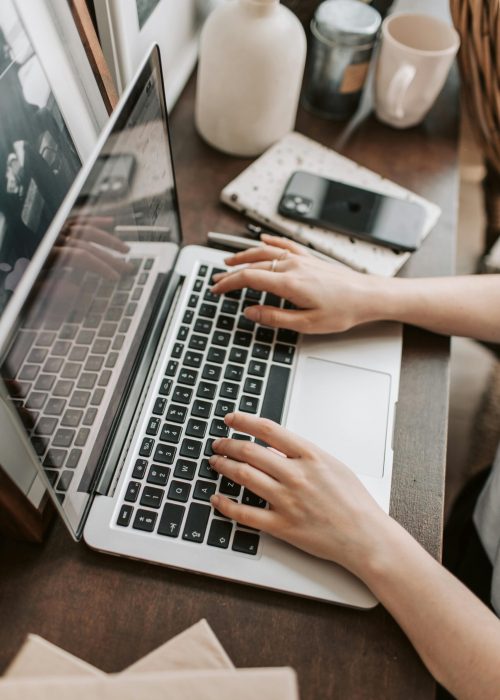 pexels-vlada-karpovich-4050312